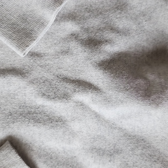 H&M Basic Sweater - Picture 2 of 5